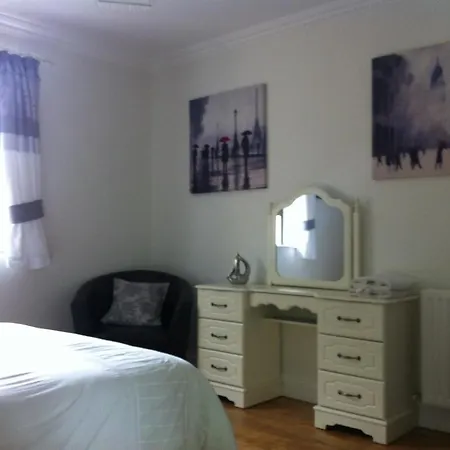 Bed & Breakfast Pearse Road Donegal Town