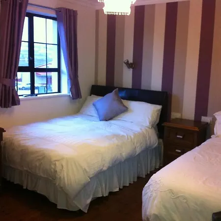 Bed & Breakfast Pearse Road Donegal Town