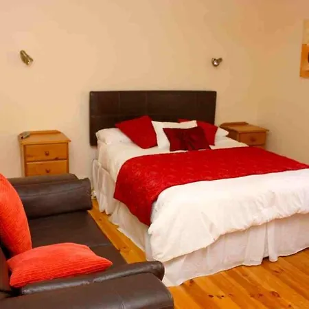 Bed & Breakfast Pearse Road Donegal Town